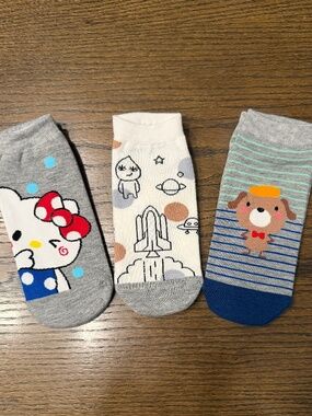 NWOT - Set of 3 Korean Character No-Show Ankle Socks - Hello Kitty & Friends